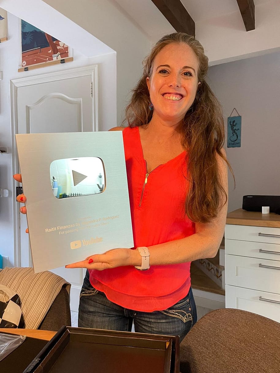 alejandra rodriguez 100k alejandra rodriguez raitit placa youtube 100k